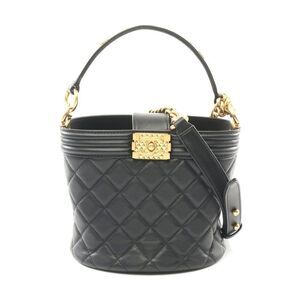 Pre Loved chanel Women black | black Crossbody Bags